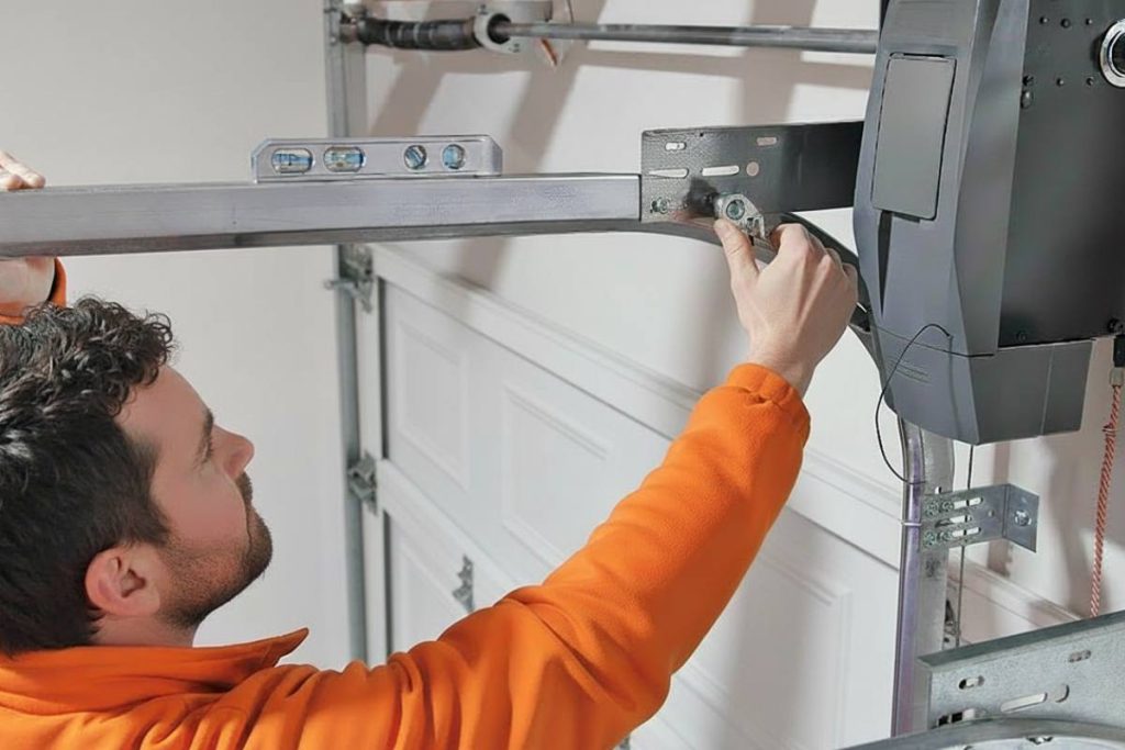 Garage Door Repair Near Me in Tempe